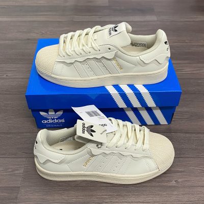cách phối đồ với giày adidas